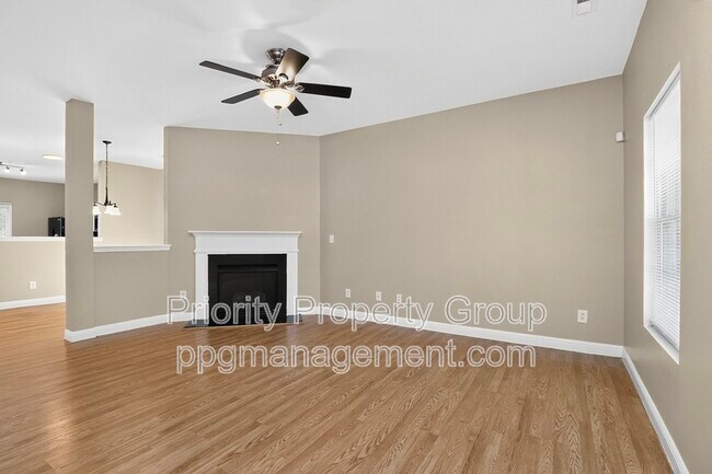 Foto del edificio - 8913 Chalkstone Rd
