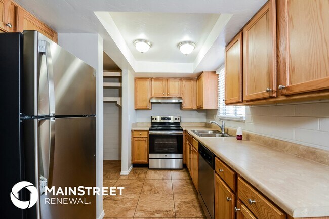 Foto del edificio - 7627 E 42nd St