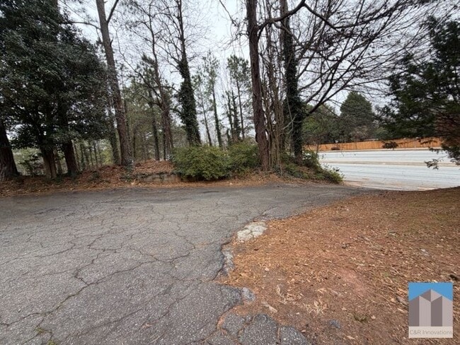 Building Photo - 1252 Lawrenceville Suwanee Rd