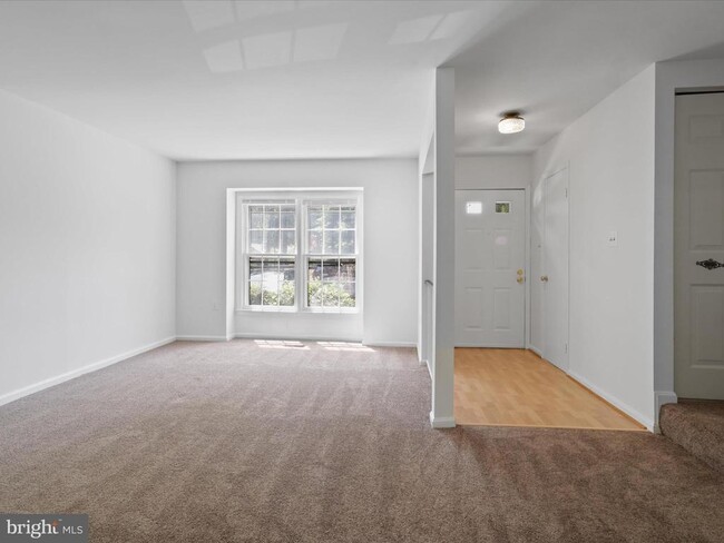Foto del edificio - 5513 Ridgeton Hill Ct