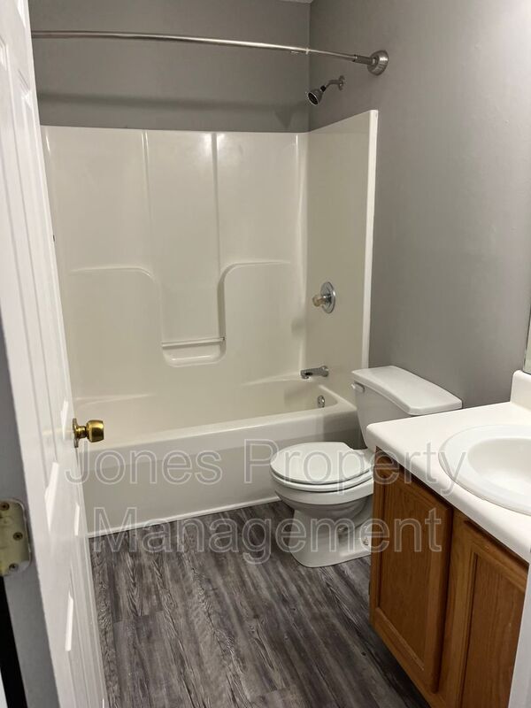 120 Aaron Pl NW, Concord, NC 28027 Townhome Rentals in Concord NC