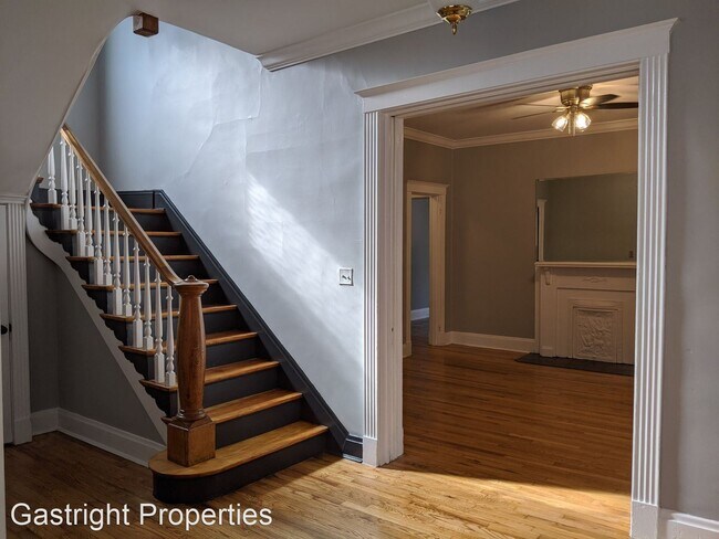 Foto del edificio - 4 br, 1.5 bath House - 14 Wallace Avenue