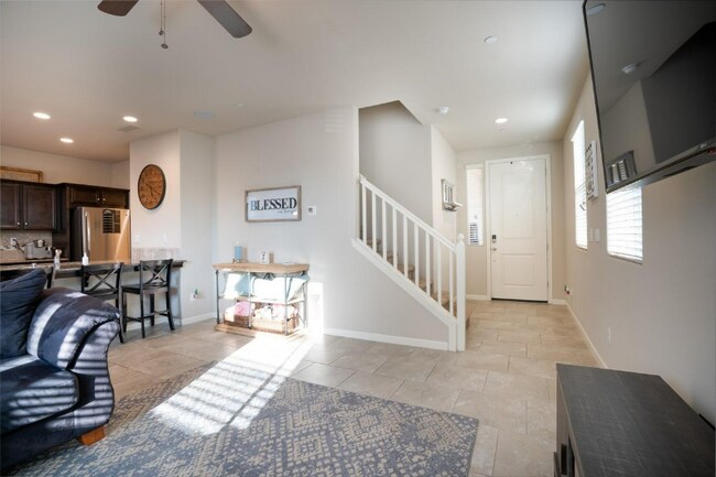 Building Photo - 1570 Nabors Dr