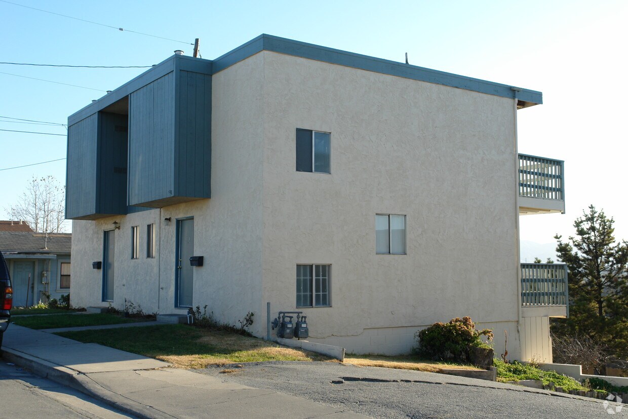 Foto del edificio - 17 Lunsford Dr