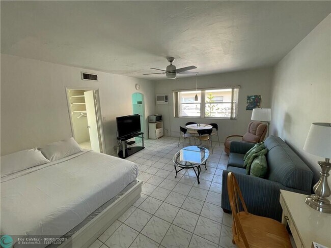 Foto del edificio - 321 Roosevelt St