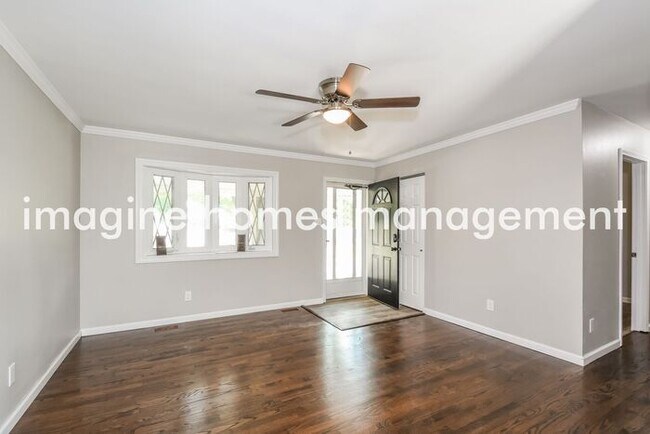 Building Photo - Coming Soon!! Convenient Location! 3 Bedro...