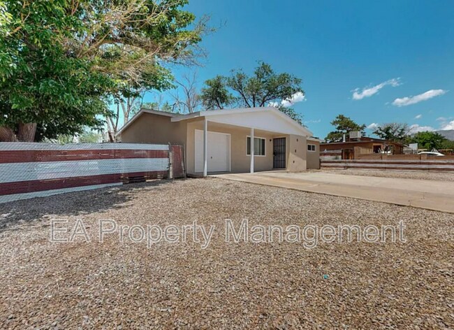 Foto del edificio - 1055 Betts St NE