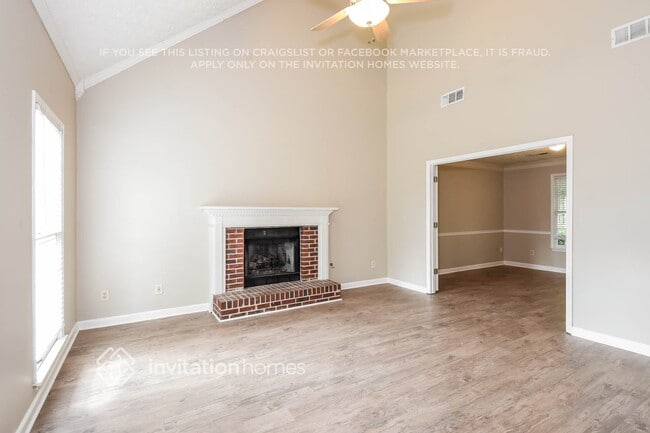 Building Photo - 5690 Sugar Crossing Dr