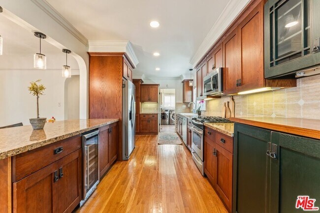 Foto del edificio - 2940 Cardiff Ave