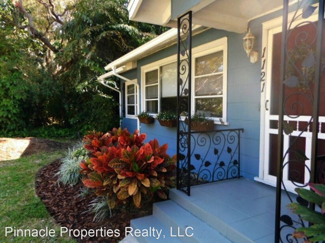 Foto principal - 1 br, 1 bath House - 1121 7th St W #A