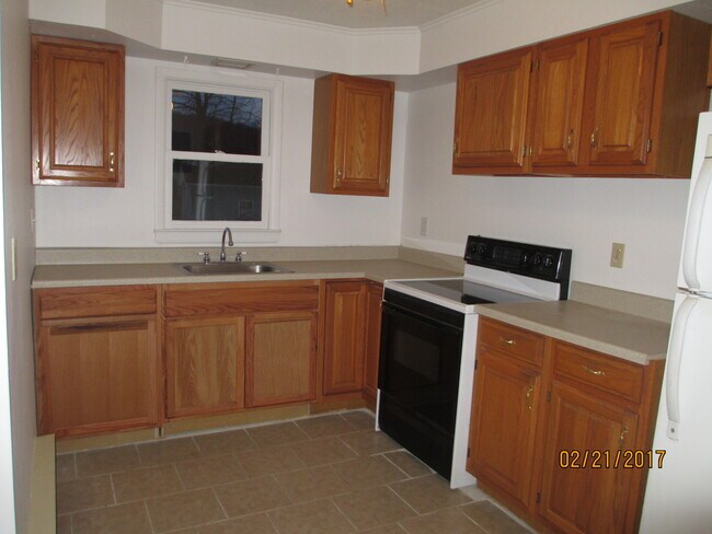 Building Photo - 1292 US-44