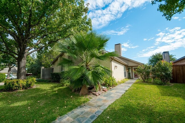 Photo - 14816 Sopras Cir House