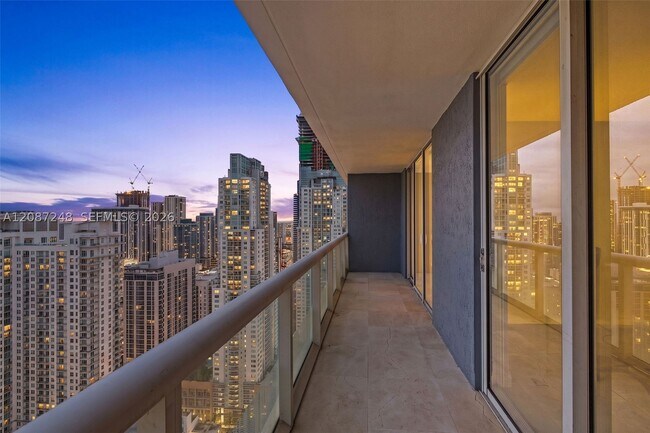 Foto del edificio - 50 Biscayne Blvd