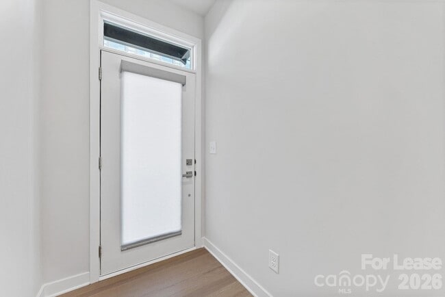 Building Photo - 440 Spearfield Ln