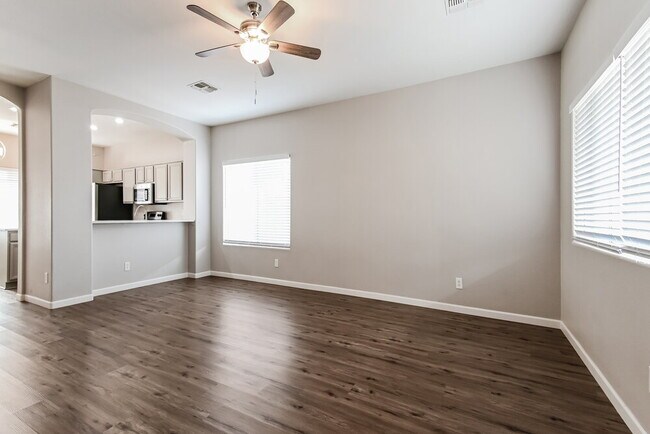 Building Photo - 8172 W Ross Ave