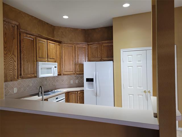 Building Photo - 7754 Summerbrook Cir