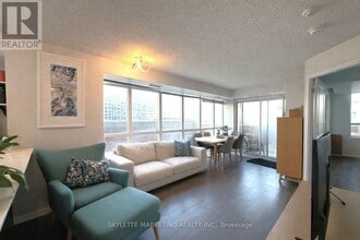 Building Photo - 125 Western Battery Rd