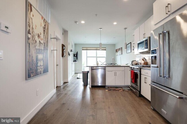 Foto del edificio - 2337 Champlain St NW
