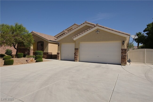 Building Photo - 6064 W Alpine Estates Cir