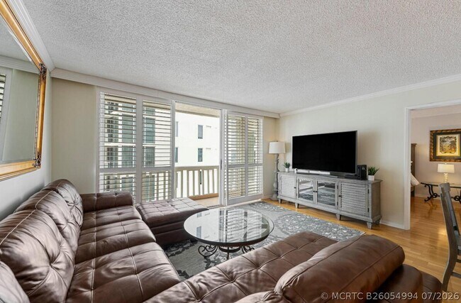 Foto del edificio - 3570 S Ocean Blvd