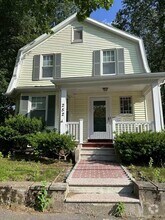 Building Photo - 252 Florence Ave