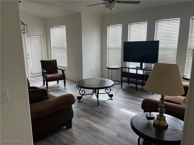 Building Photo - 10001 Peace Way