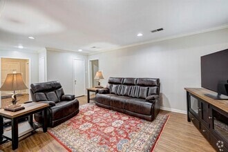 Building Photo - 6015 Valley Forge Dr