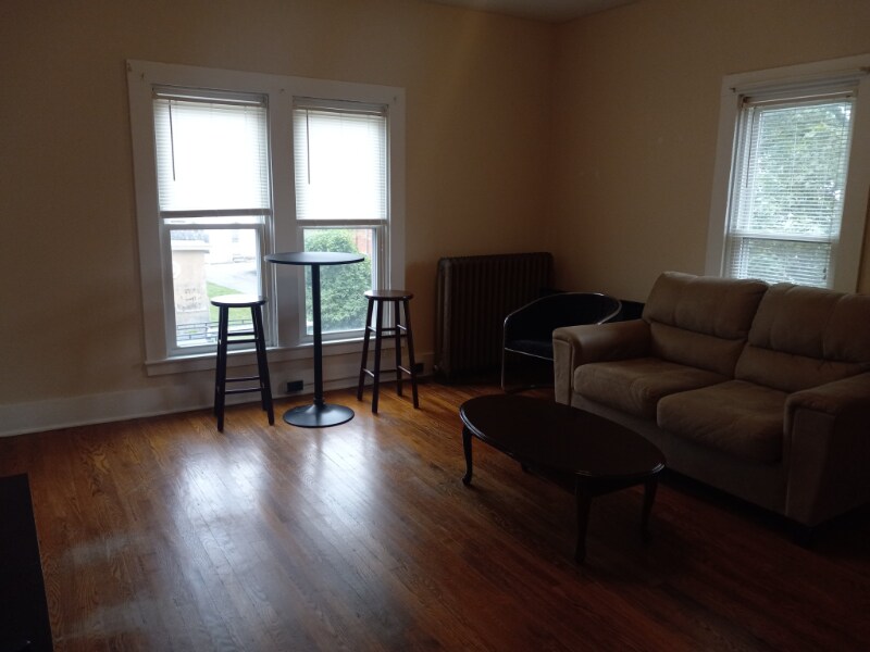 Foto principal - 33 Lincoln Ave
