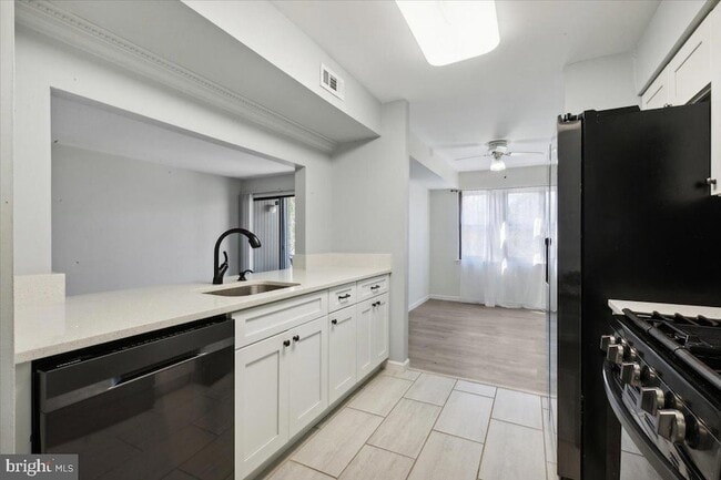 Building Photo - 1714 Country Mill Dr