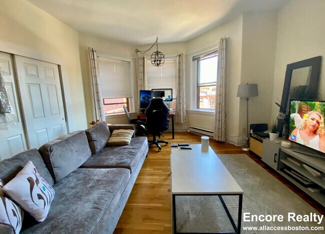 Foto del edificio - 913 Boylston St