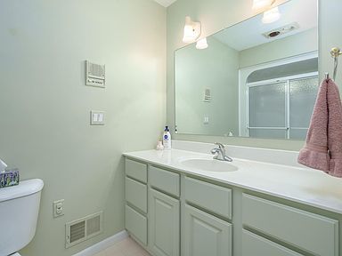 Foto del edificio - 5918 Wood Valley Rd