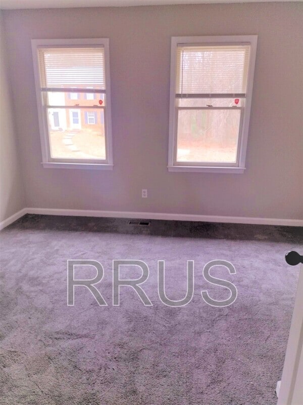 Foto del edificio - 275 Juliet Ln SW