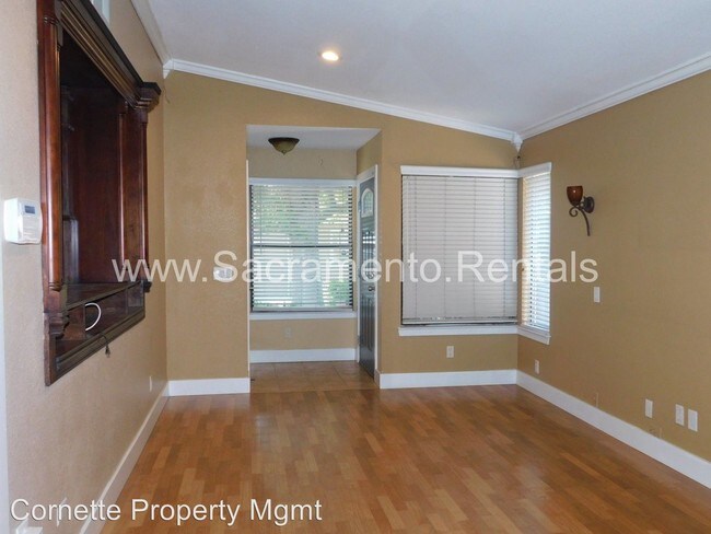Building Photo - 3 br, 2 bath House - 2403 Larkspur Lane