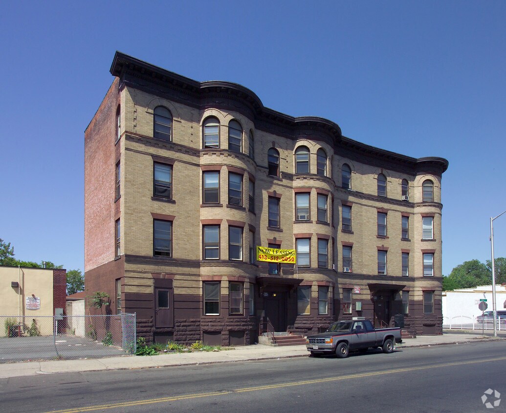 2612-2616 Main Street - 2612-2616 Main St