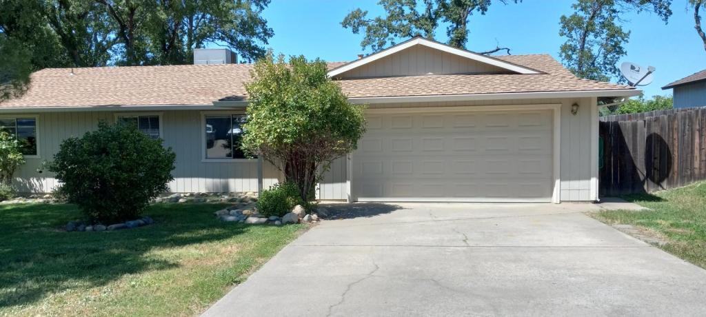 Foto principal - 541 Cappella Dr