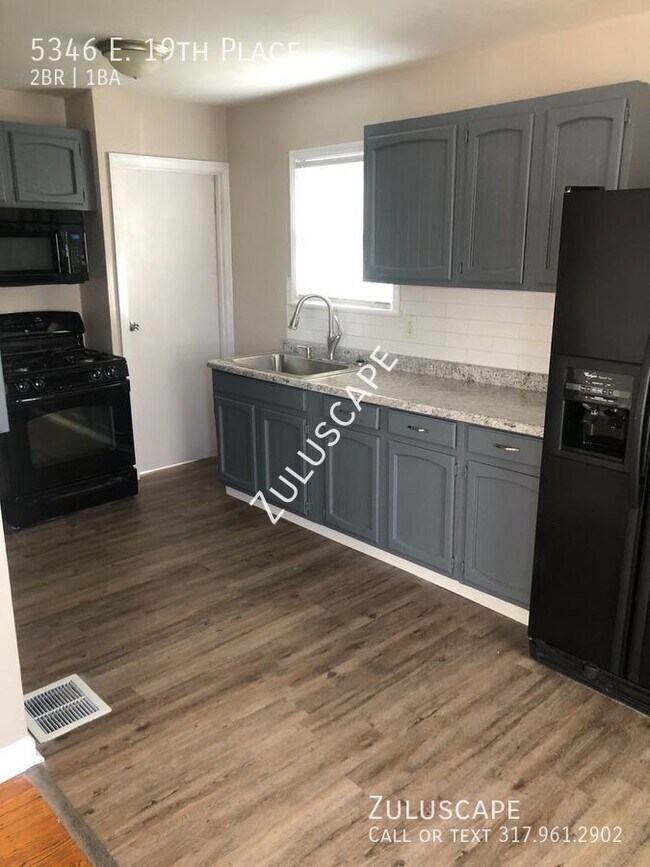 Foto del edificio - 5346 E 19th Pl