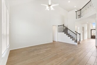 Building Photo - 23213 Zinfandel Dr Building Photo - 23213 Zinfandel Dr