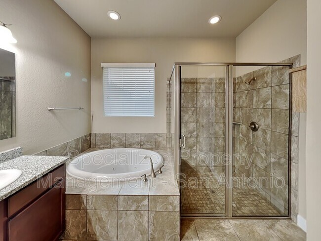 Foto del edificio - 3419 Cherokee Cove