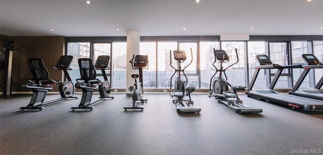 Foto del edificio - 144-49 Northern Blvd