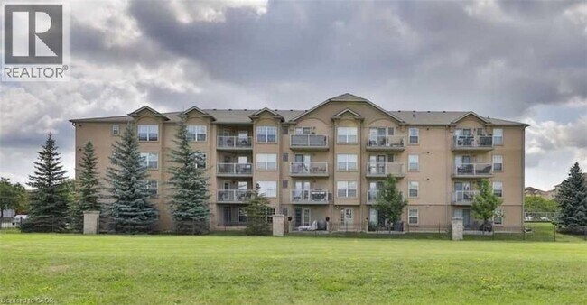 Building Photo - 1480 Bishops Gate