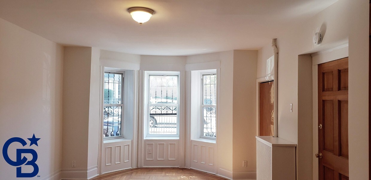 Foto principal - 257 86th St