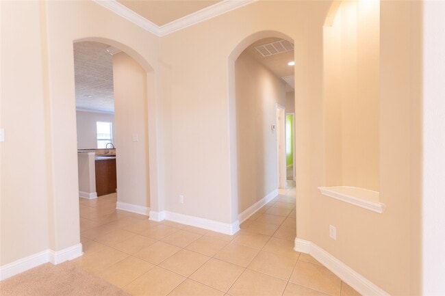 Building Photo - 22314 Sheldonwood Court