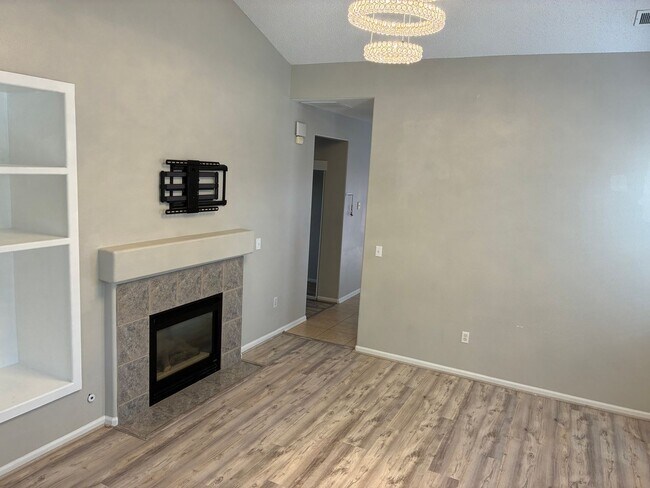 Foto del edificio - 3 Bedroom 2 Bathroom Ranch Style Home!