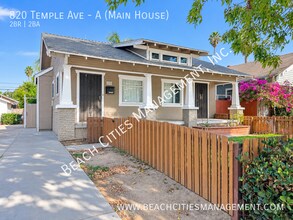Building Photo - 820 Temple Ave