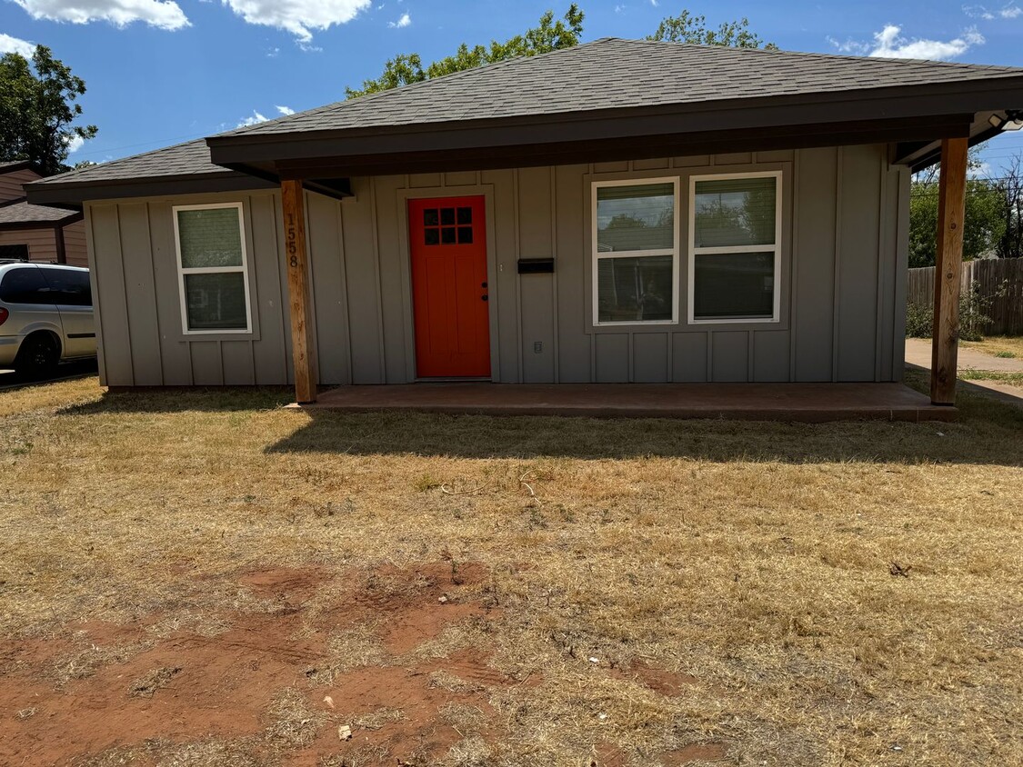 Foto principal - 1558 Fannin St