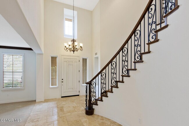 Building Photo - 1502 Warmsprings