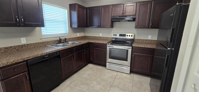Foto del edificio - 2228 SW 156th Loop