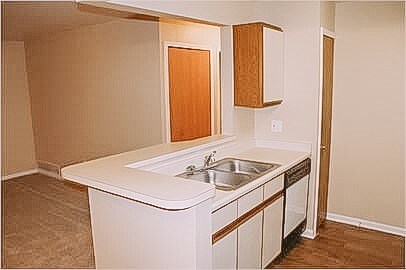 Building Photo - 3670 S John Hix Rd