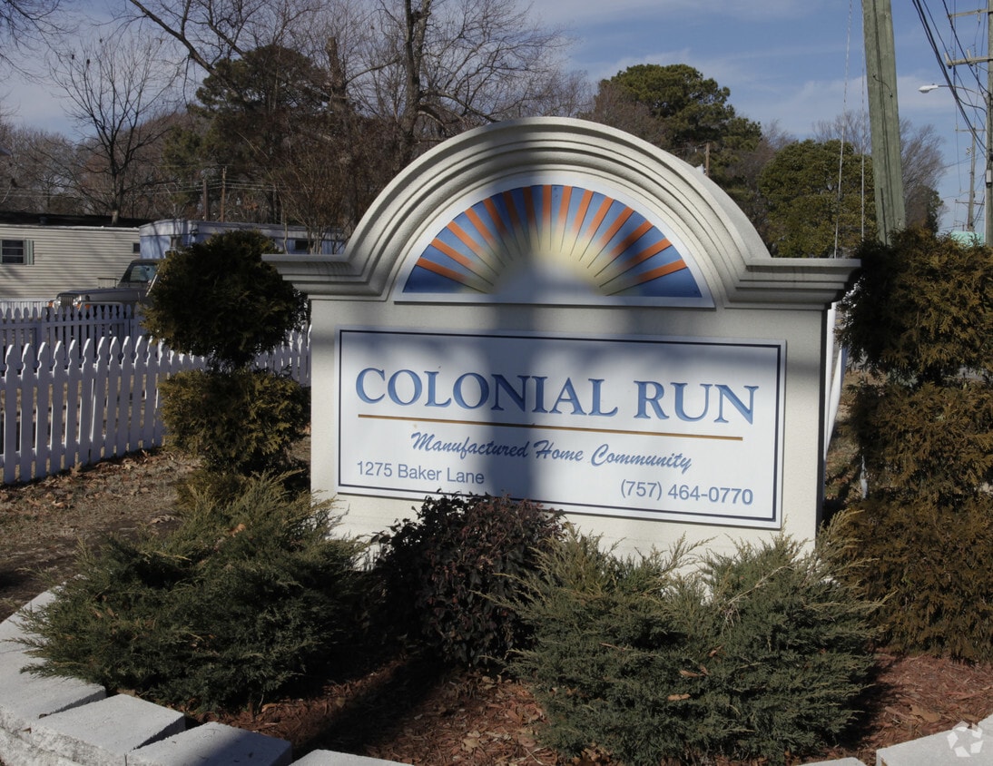 Building Photo - Colonial Run