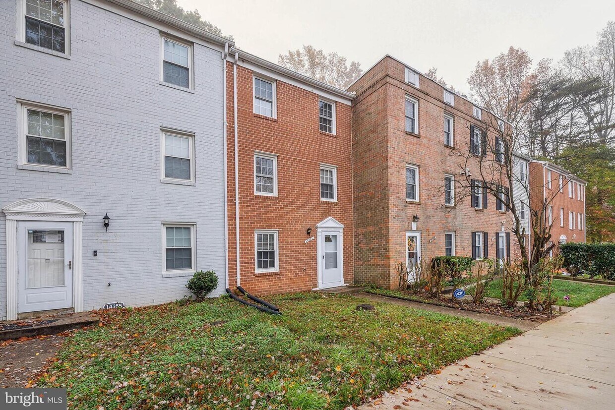 14357 N Park Ct, Woodbridge, VA 22193 Townhome Rentals in Woodbridge